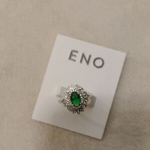 Fashion Jewelry Emerald and Silver Ring